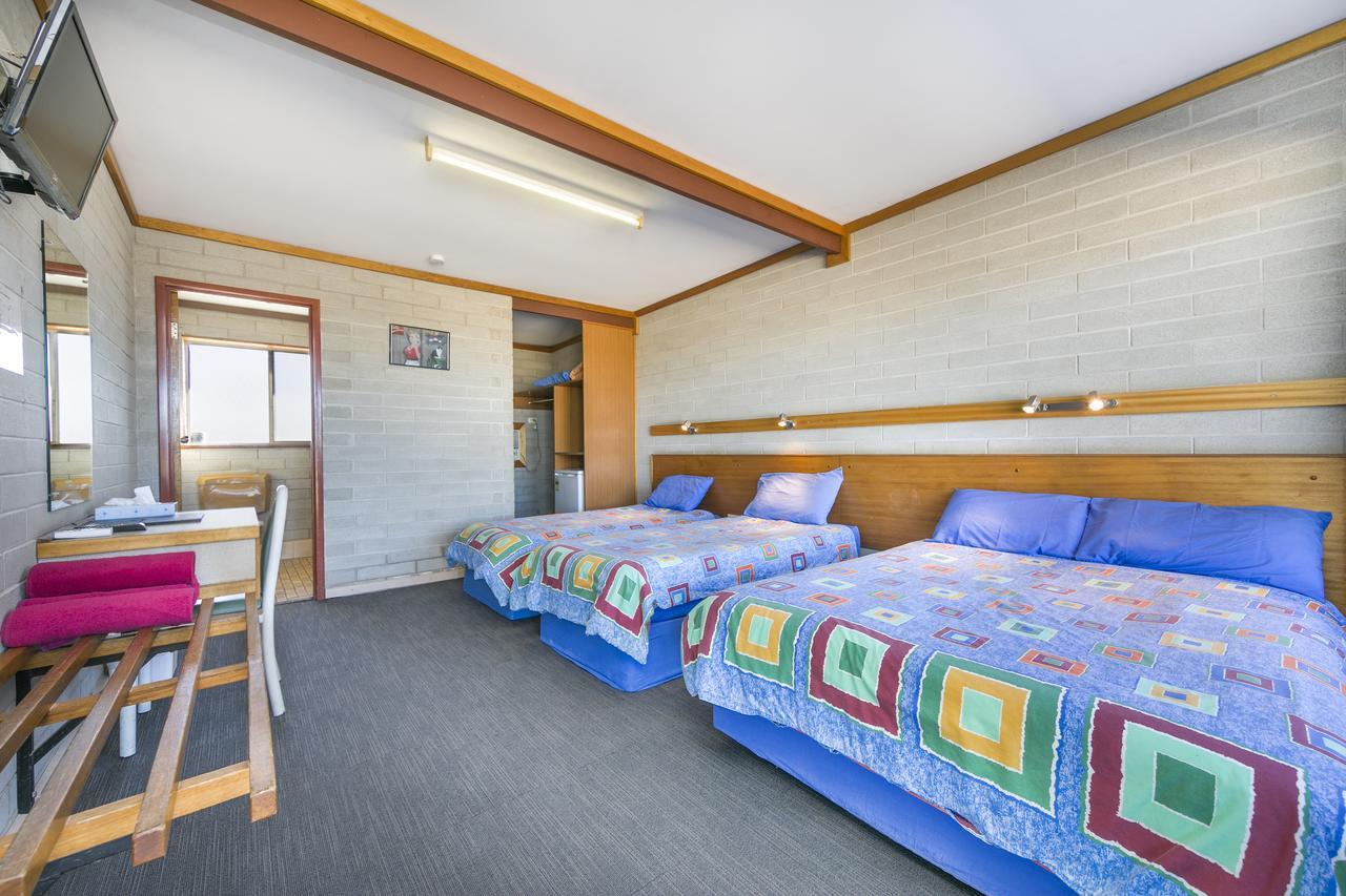 Hotel Nullarbor Roadhouse Extérieur photo